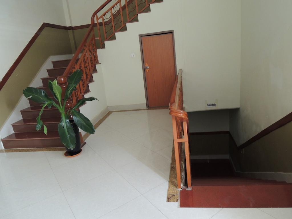 Lux Star Town Hotel بنوم بنه المظهر الخارجي الصورة